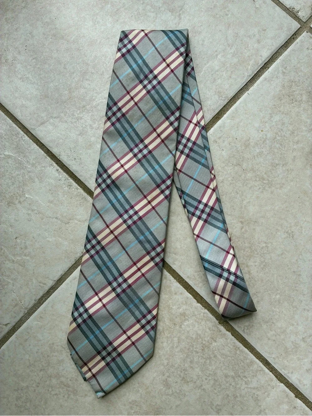 Men’s Burberry Tie